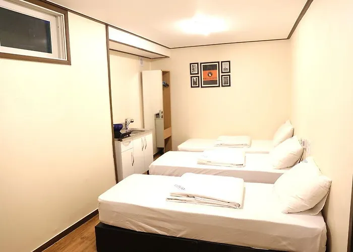 Gasthof Kingkong Myeongdong 2*